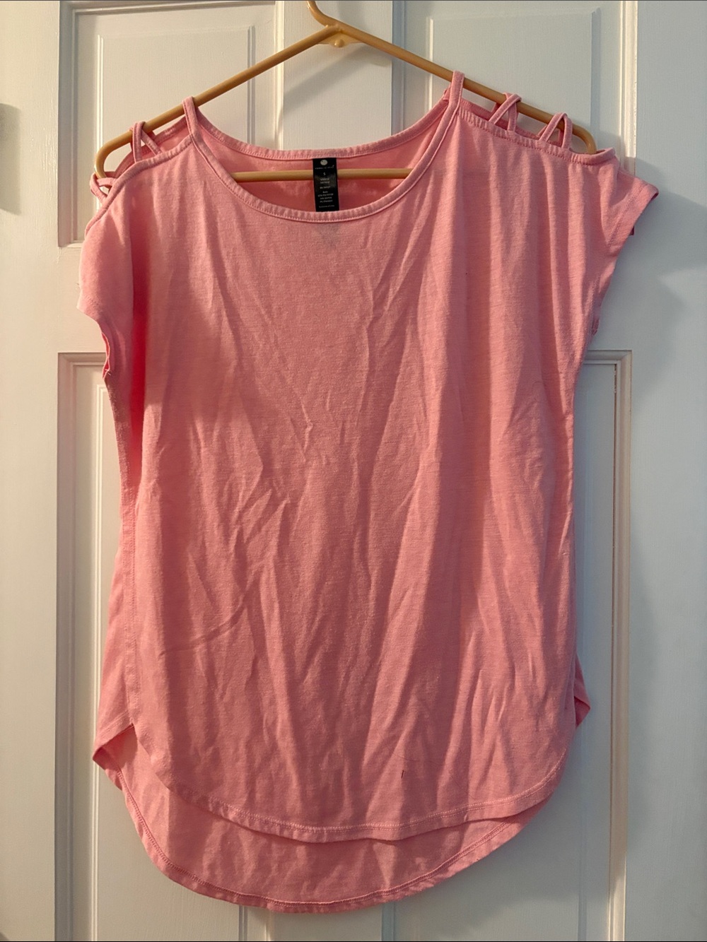 Yogalicious Pink Cold-Shoulder Short Sleeve Tee